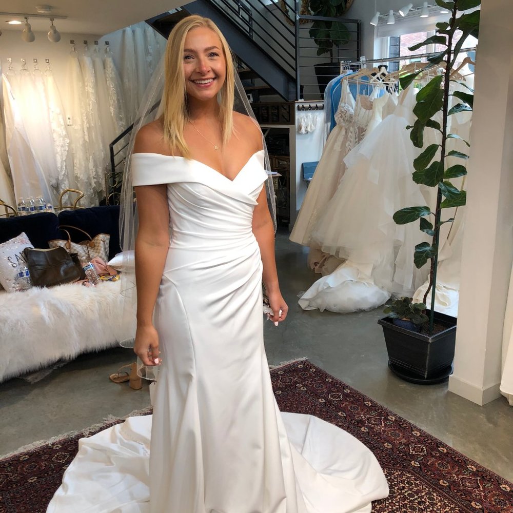 Sophia Tolli Emi Wedding Dress - Picture 2 of 6
